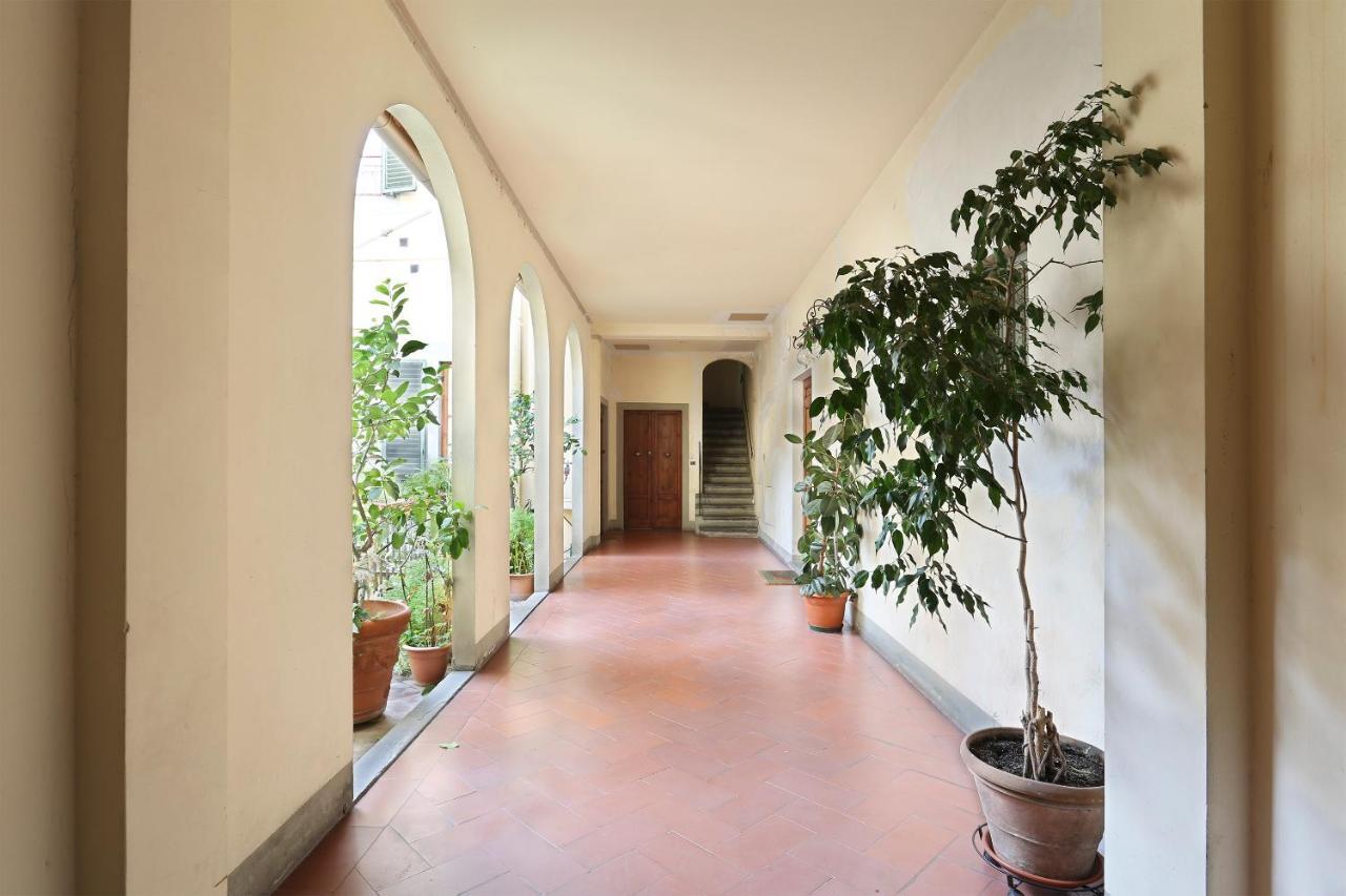 Apt. Ocra - Pauline Suites, Palazzo Borghese Floransa Dış mekan fotoğraf