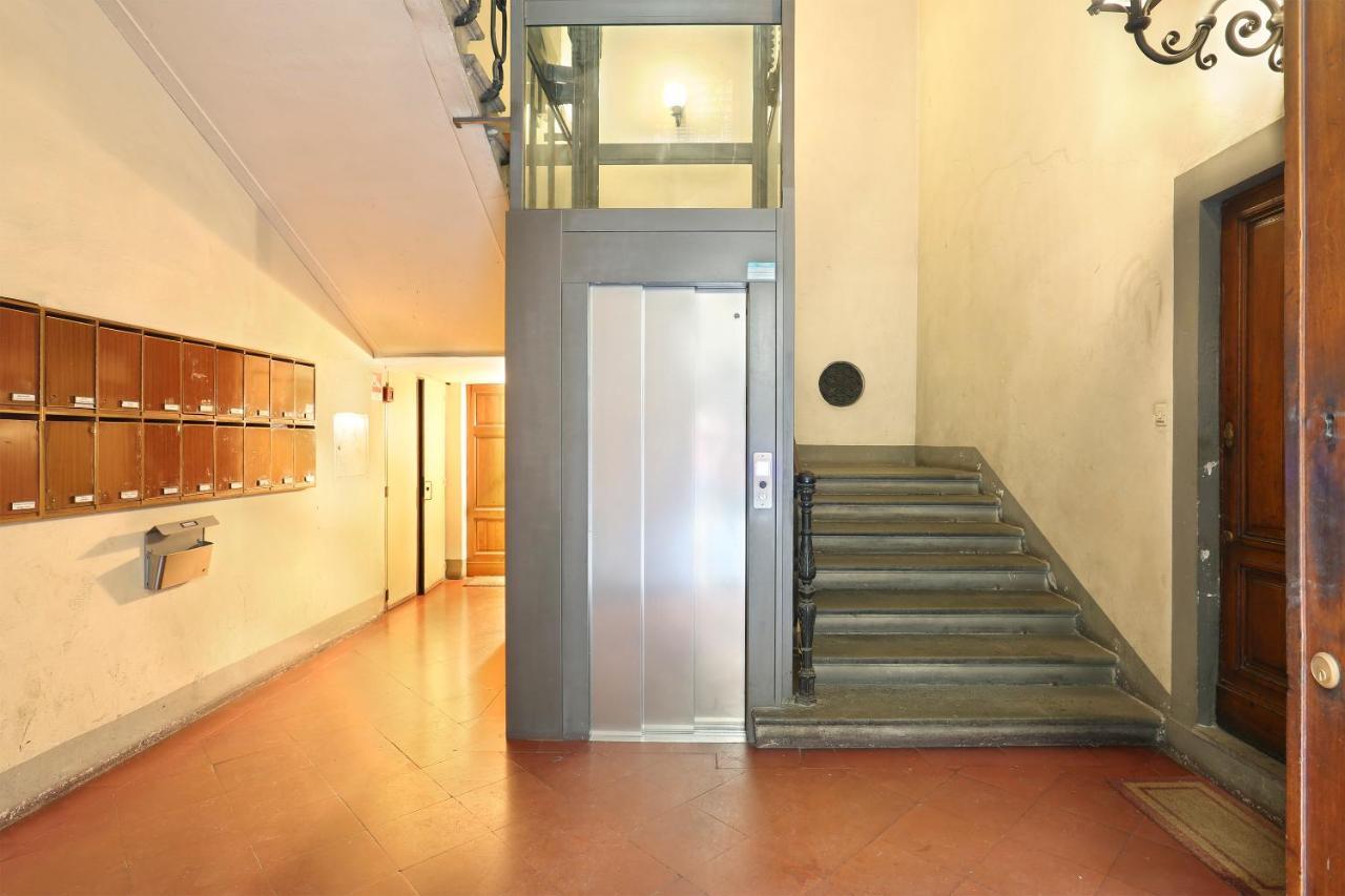 Apt. Ocra - Pauline Suites, Palazzo Borghese Floransa Dış mekan fotoğraf